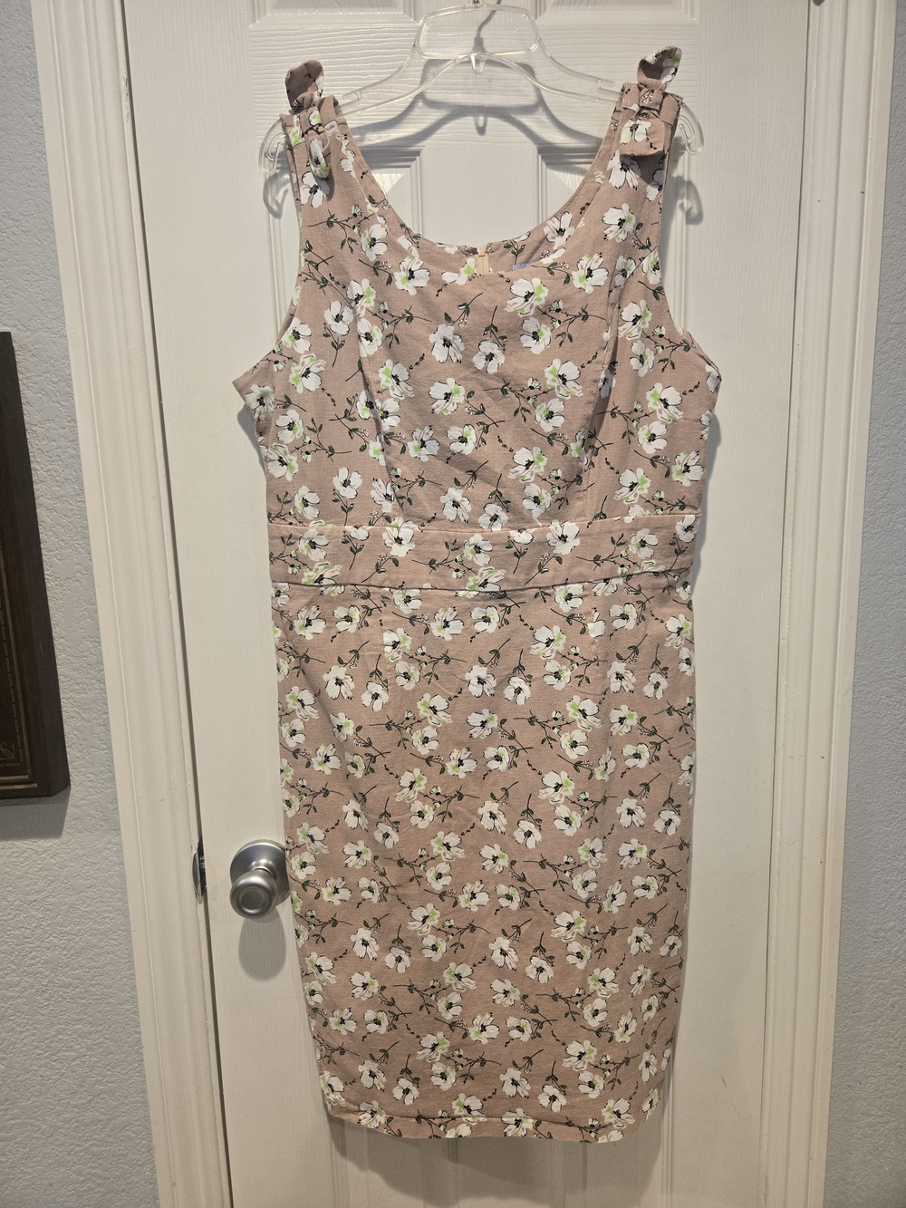 Banned Retro 1950s-inspired Floral pencil Sheath Dress Straps Fixed Bows Size XL